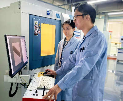 廣東省國資委推動電子專用材料研發(fā) 助力新興產(chǎn)業(yè)高質(zhì)量發(fā)展